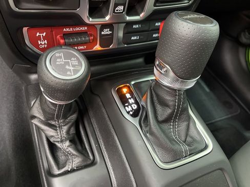 New 2026 Jeep Gladiator Mojave image 17