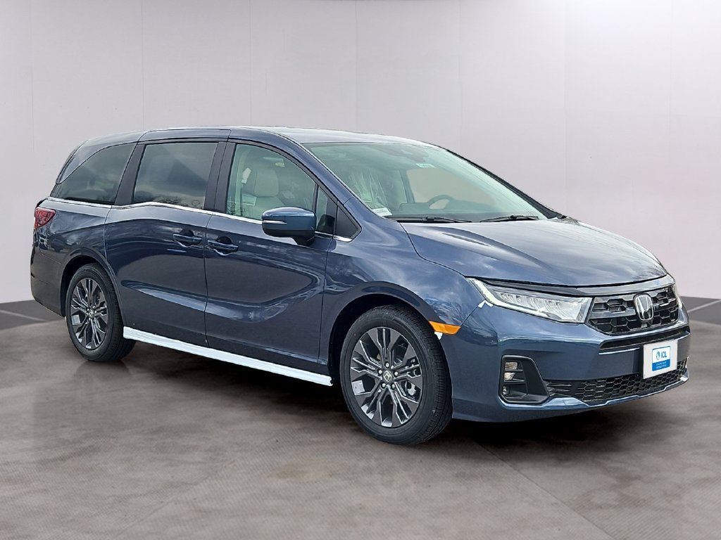 New 2026 Honda Odyssey Touring image 2