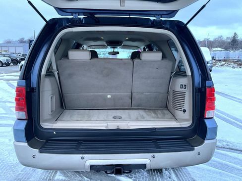 Used 2004 Ford Expedition Eddie Bauer image 9