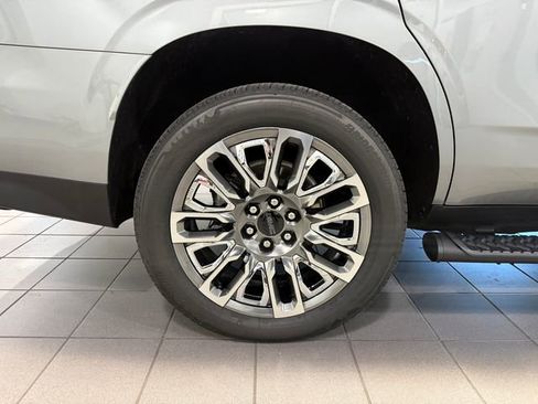 Certified 2023 Chevrolet Tahoe Z71 w/ Z71 Off-Road Package image 9