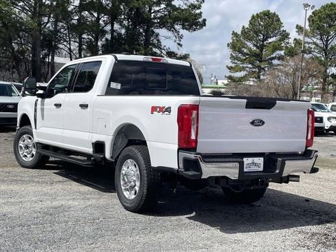 New 2026 Ford F250 XLT w/ FX4 Off-Road Package image 4