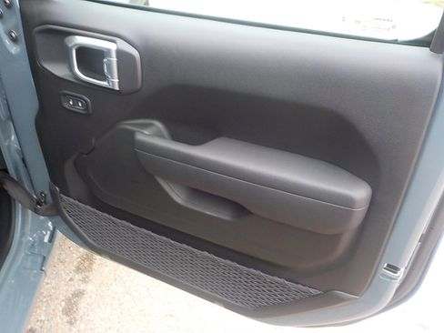 New 2026 Jeep Wrangler Unlimited Sport image 16