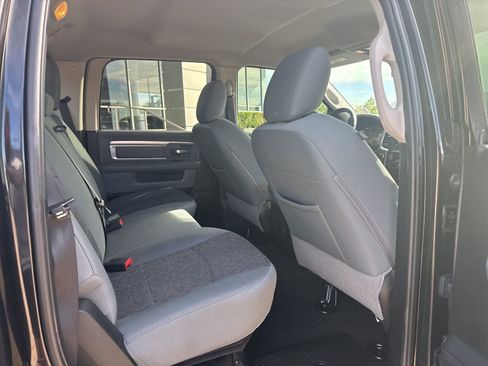 Used 2018 RAM 1500 Big Horn AWD/4WD image 29