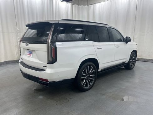 Used 2021 Cadillac Escalade Sport Platinum w/ Heavy-Duty Trailer Package image 6