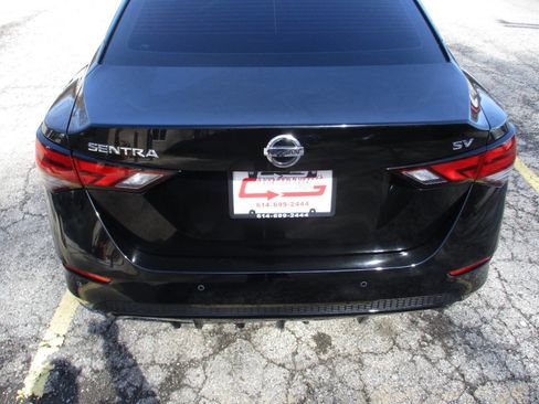 Used 2022 Nissan Sentra SV w/ All-Weather Package image 18