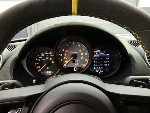 Certified 2025 Porsche 718 Boxster Spyder RS RWD image 9