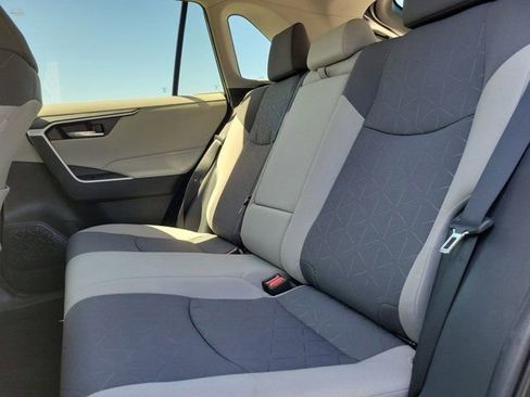 Used 2023 Toyota RAV4 XLE w/ Convenience Package image 20