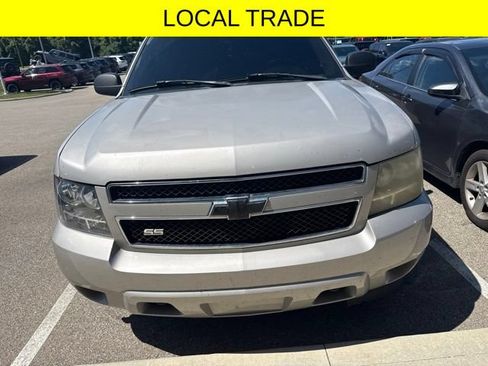 Used 2008 Chevrolet Tahoe LS RWD image 2