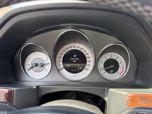 Used 2015 Mercedes-Benz GLK 350 4MATIC w/ Premium 1 Package image 19