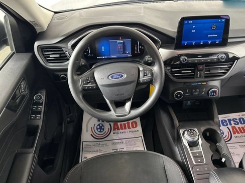 Used 2023 Ford Escape AWD image 26