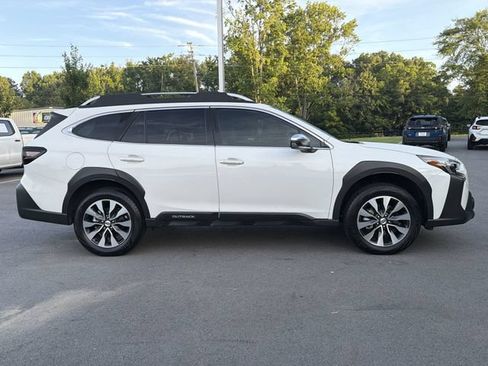 Certified 2025 Subaru Outback Touring XT AWD/4WD image 2