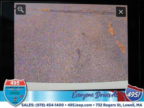 New 2026 Chrysler Pacifica Select image 38