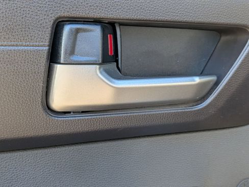 Used 2025 Toyota Tundra SR5 AWD/4WD image 27