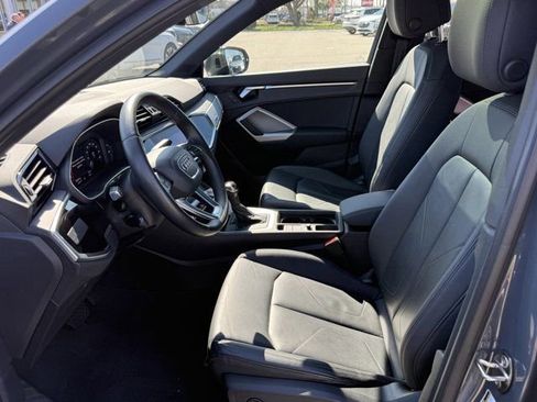 Used 2020 Audi Q3 2.0T Premium w/ Convenience Package image 24