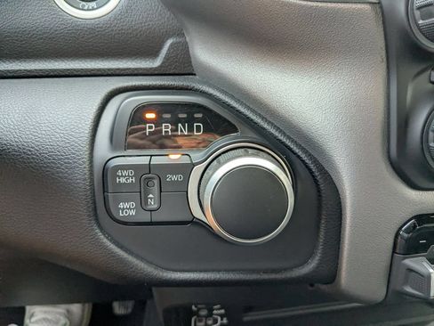 Used 2024 RAM 2500 Big Horn AWD/4WD image 22