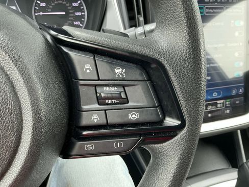 Used 2024 Subaru Crosstrek 2.0i Premium image 18