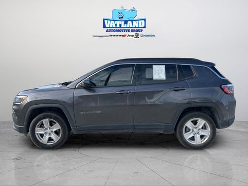 Certified 2022 Jeep Compass Latitude w/ Convenience Group image 2
