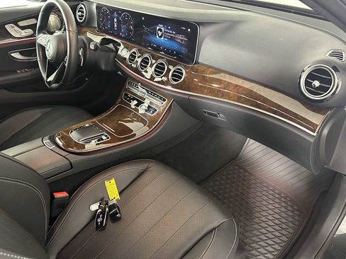 Used 2022 Mercedes-Benz E 350 Sedan image 15