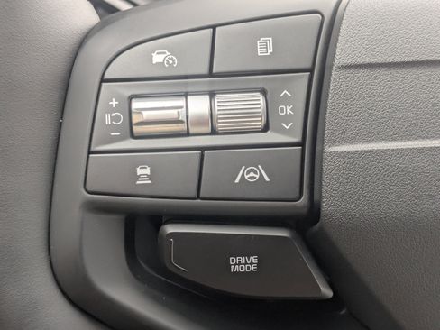 Used 2026 Kia Sportage SX image 31