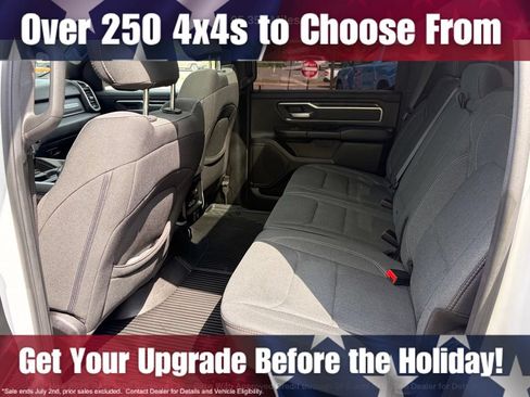 Used 2020 RAM 1500 Big Horn AWD/4WD image 13