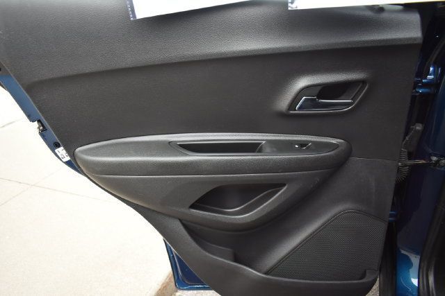 Used 2019 Chevrolet Trax LT AWD/4WD image 31