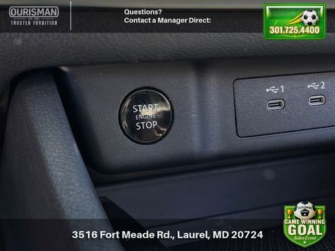 Used 2025 Nissan Rogue SV FWD image 25