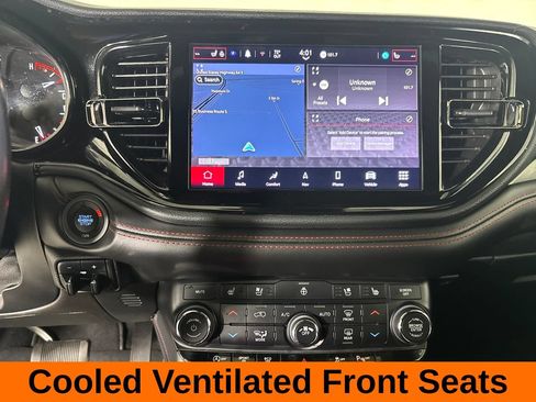 Used 2024 Dodge Durango GT RWD image 19