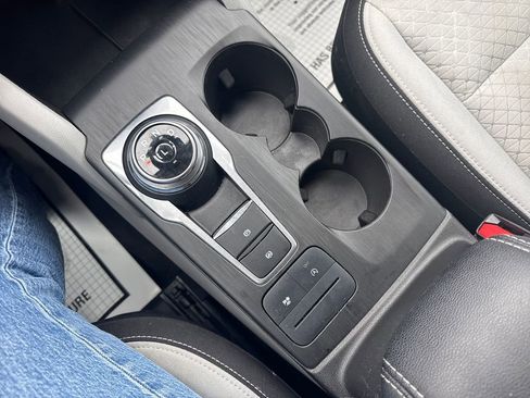 Used 2023 Ford Escape Active image 37