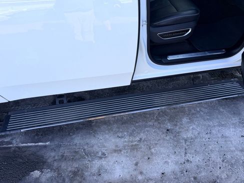 Used 2024 Jeep Grand Wagoneer L Series II w/ Quick Order Packagew 28T image 27