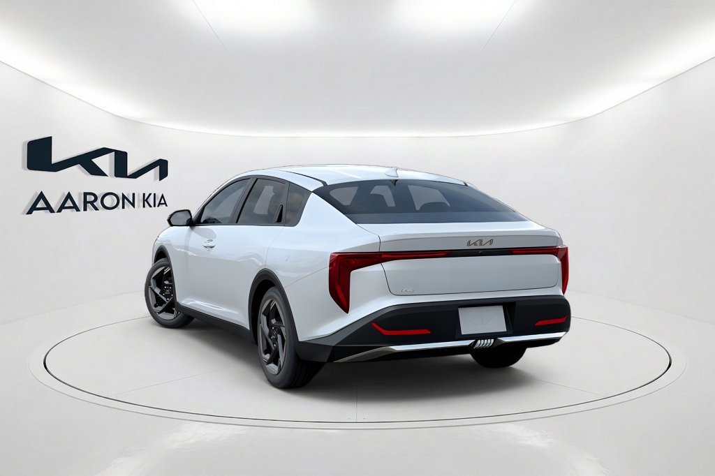 New 2027 Kia K4 EX FWD image 4