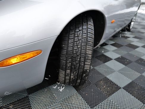 Used 2004 Jaguar XK8 Coupe image 85