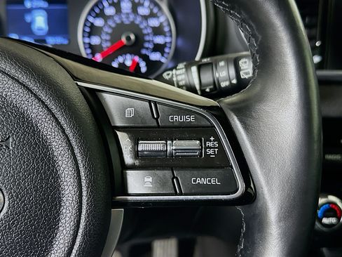 Used 2020 Kia Sportage EX w/ EX Technology Package FWD image 17