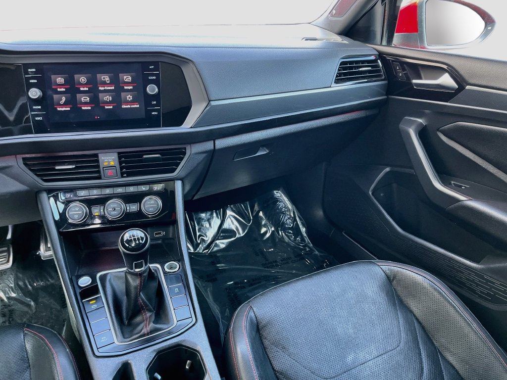 Used 2019 Volkswagen Jetta GLI Autobahn FWD image 24