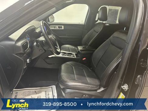 Used 2020 Ford Explorer Limited AWD/4WD image 5