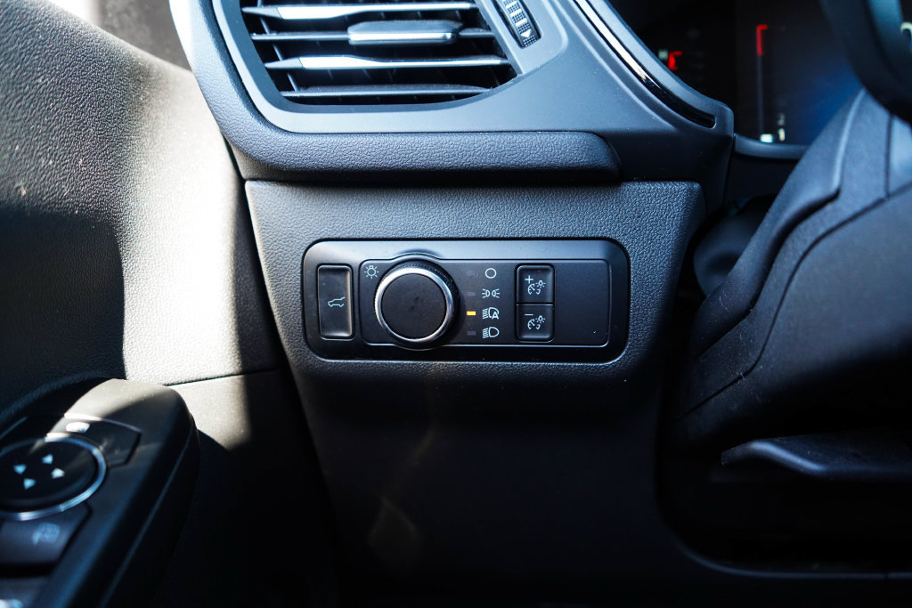 Used 2023 Ford Escape ST-Line w/ Tech Pack #1 AWD/4WD image 30