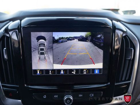 Used 2023 Chevrolet Traverse High Country w/ LPO, Floor Liner Package AWD/4WD image 31