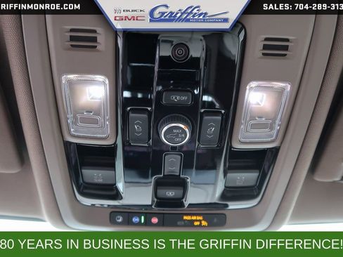 New 2026 GMC Yukon XL Denali w/ Sun & Power Step Package AWD/4WD image 20
