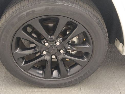 Used 2020 Jeep Grand Cherokee Altitude RWD image 31