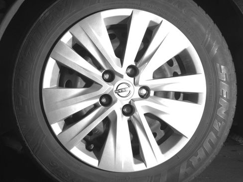 Used 2025 Nissan Sentra S image 12