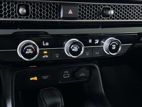 Used 2023 Honda Civic Sport image 19
