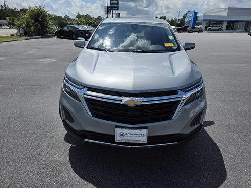 Used 2024 Chevrolet Equinox LT FWD image 8