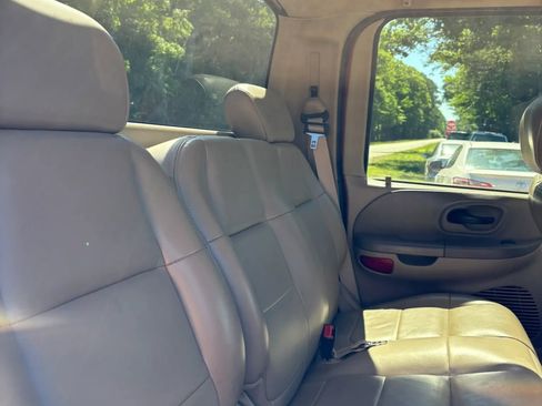 Used 2002 Ford F150 King Ranch AWD/4WD image 13