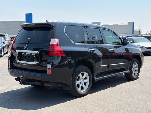 Used 2011 Lexus GX 460 Premium AWD/4WD image 2