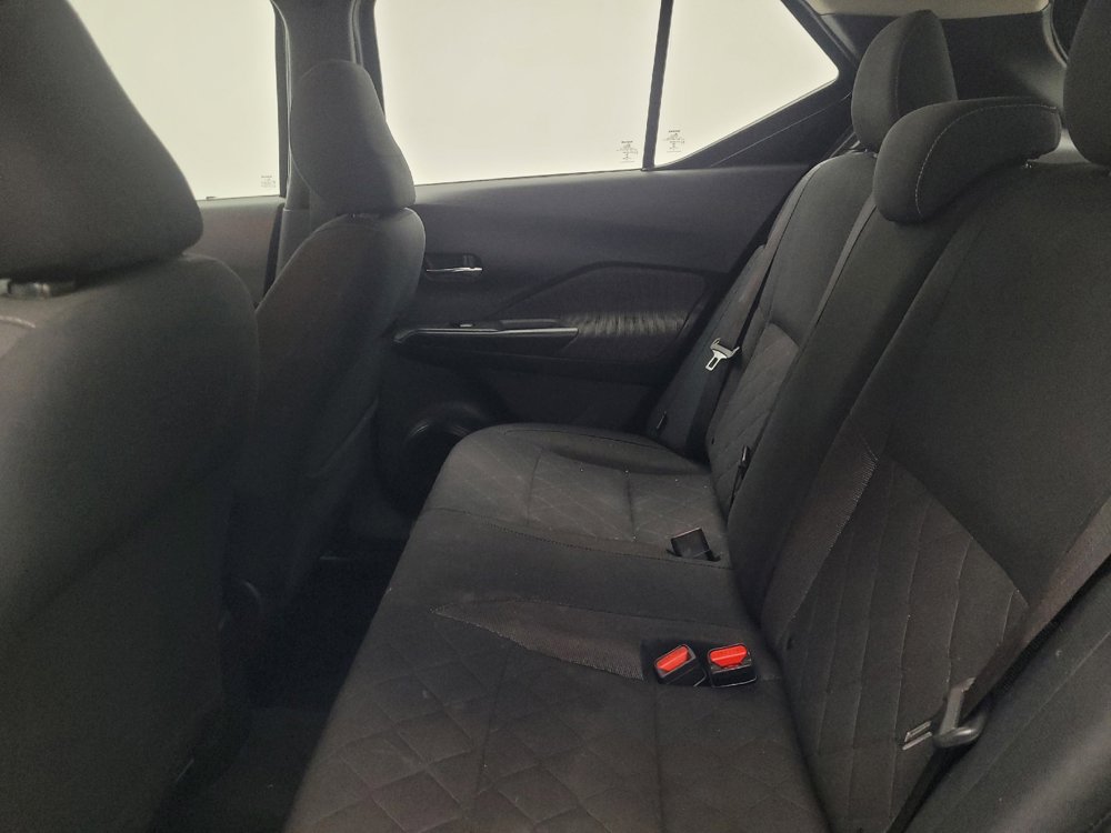 Used 2020 Nissan Kicks SV FWD image 18
