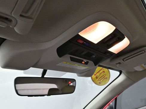 Used 2021 Subaru Impreza Premium image 25