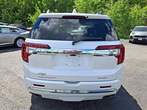 Used 2023 GMC Acadia Denali w/ Denali Ultimate Package AWD/4WD image 4