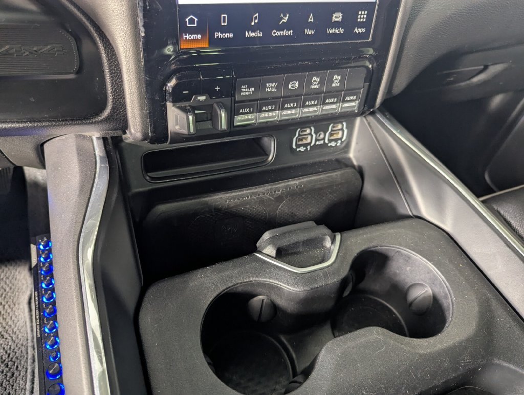 Used 2022 RAM 2500 Laramie AWD/4WD image 25