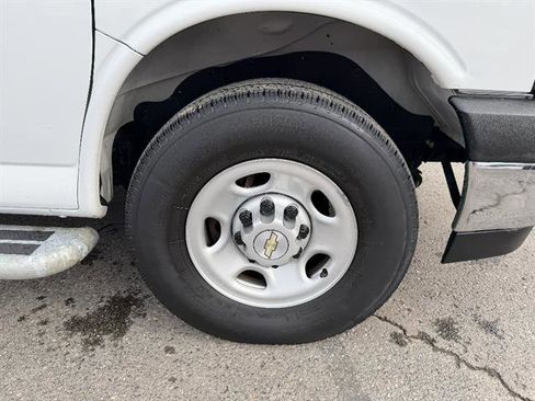 Used 2024 Chevrolet Express 2500 w/ Driver Convenience Package image 8