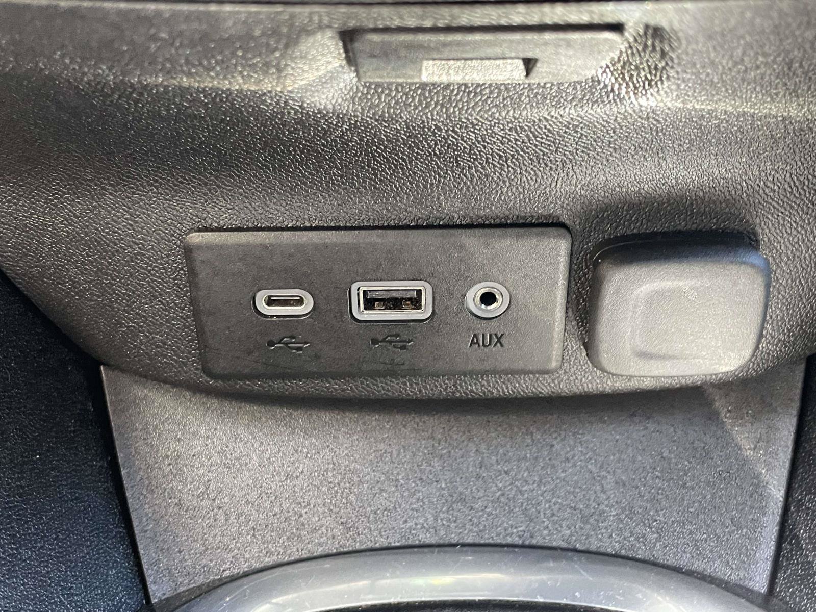 Used 2025 Chevrolet Malibu LT FWD image 28