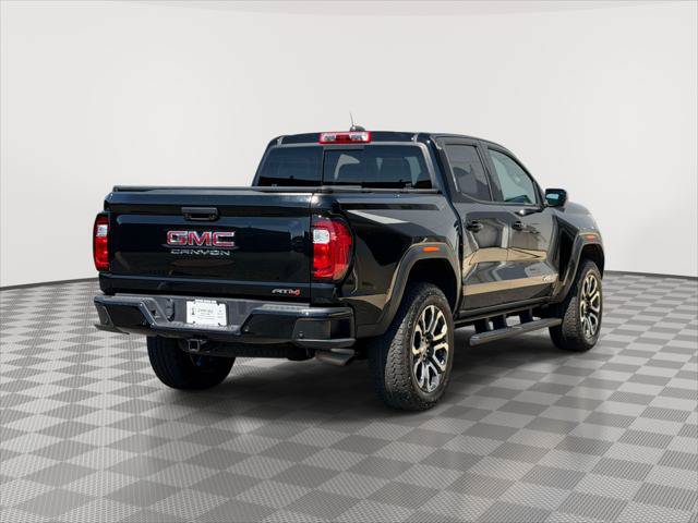 Used 2024 GMC Canyon AT4 w/ AT4 Premium Package AWD/4WD image 7